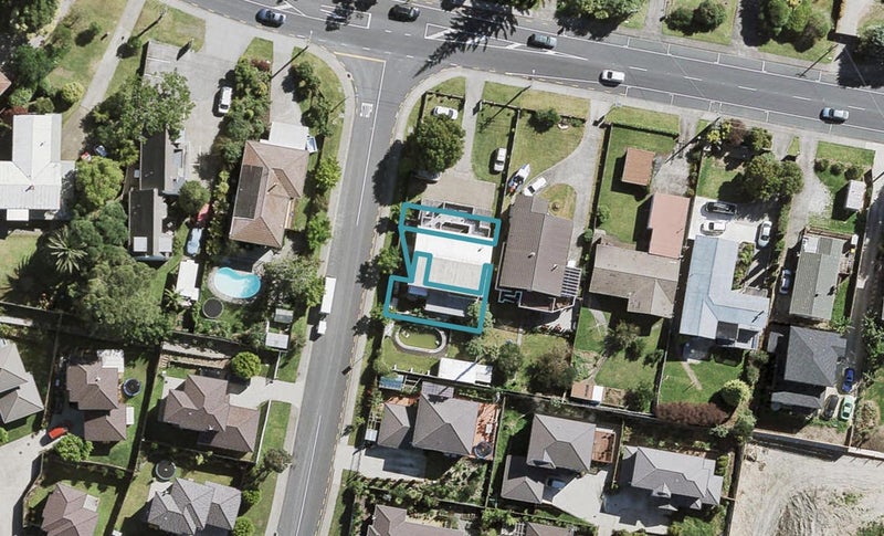 4/2A Mantra Road, Massey, Auckland - Carousel 1