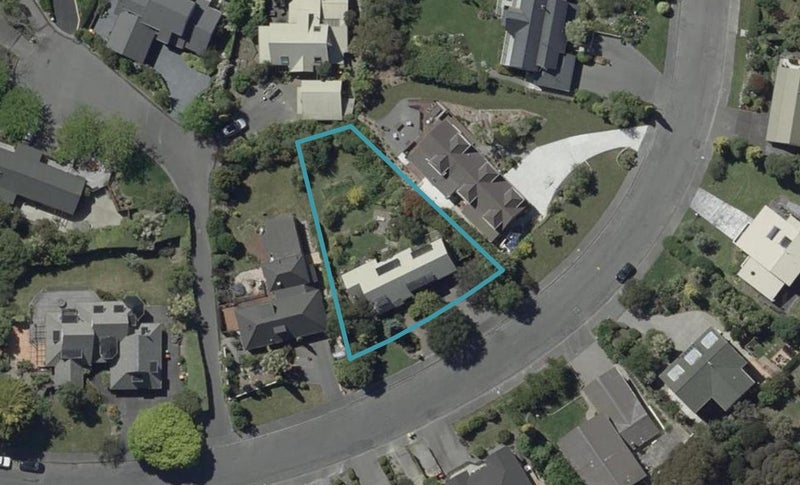 20 Woodside Common, Westmorland, Christchurch - Carousel 1