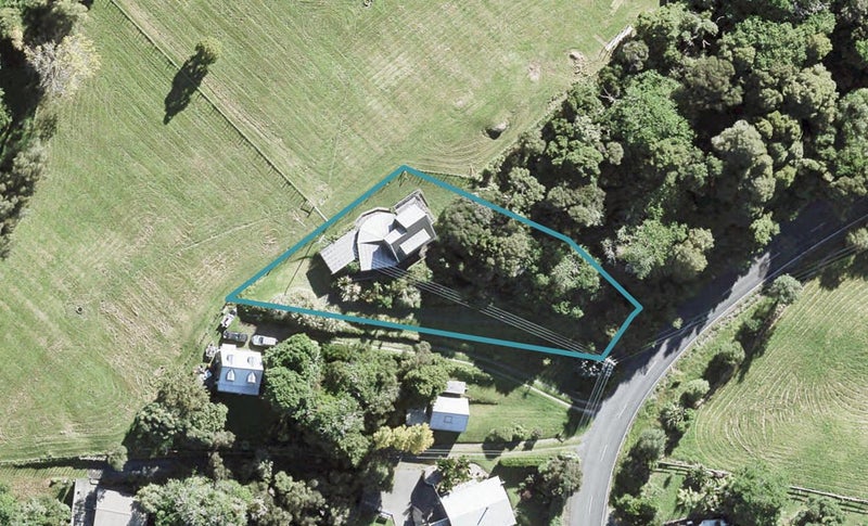 57 Baddeleys Beach Road, Tāwharanui Peninsula, Matakana - Carousel 1