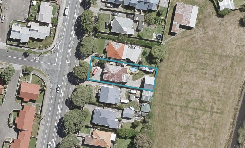112 Randwick Road, Moera, Lower Hutt - Carousel 1