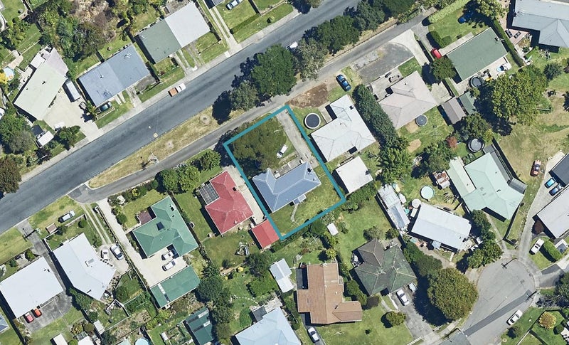 19 Kingswood Road, Brookfield, Tauranga - Carousel 1