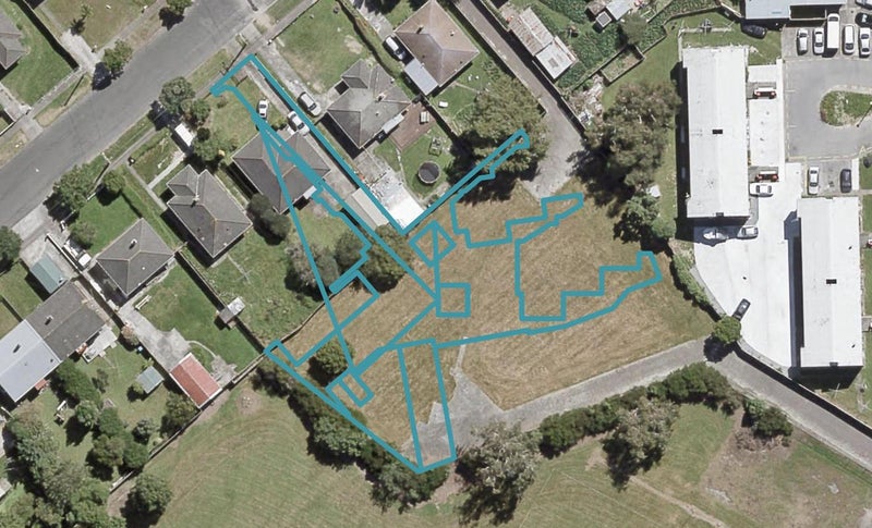 18 Te Ara O Takapu, Taita, Lower Hutt - Carousel 1