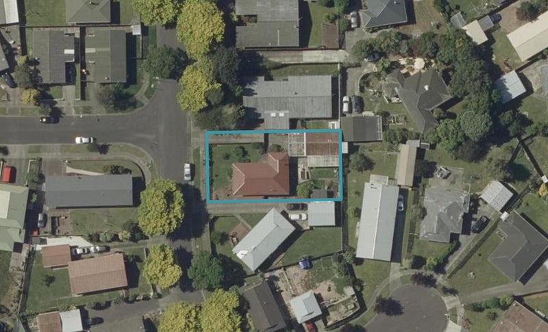 19 Carter Crescent, Awapuni, Palmerston North - Carousel 1