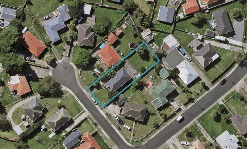 3 Leonard Place, Otara, Auckland - Carousel 1