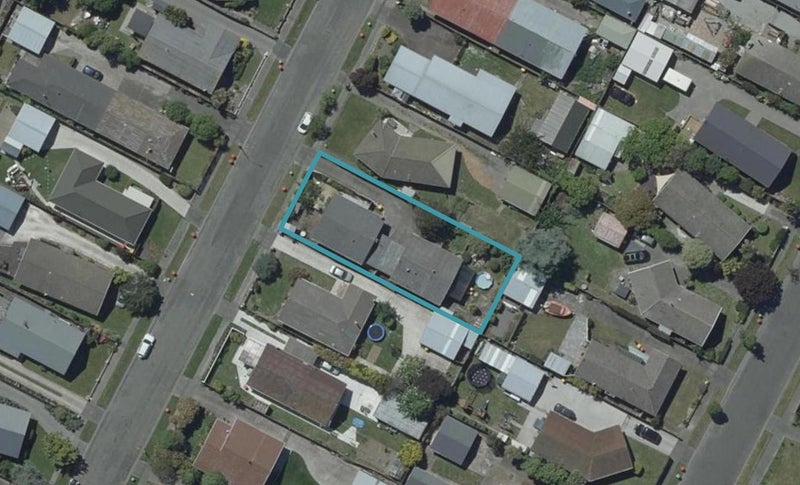 2/14 Staffa Street, Woolston, Christchurch - Carousel 1