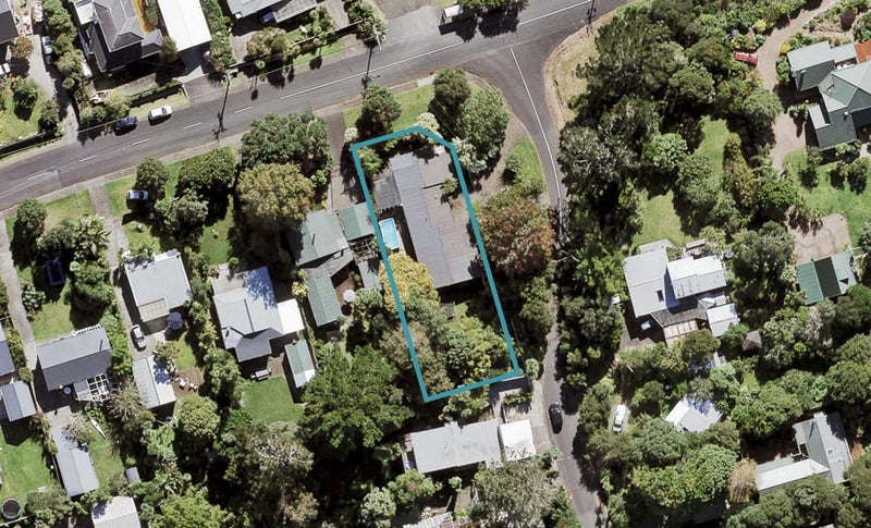 41 The Terrace, Herald Island, Auckland - Carousel 1