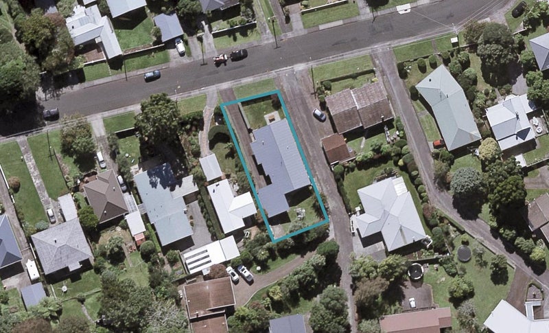 55 Doralto Road, Frankleigh Park, New Plymouth - Carousel 1