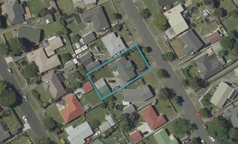 20 Mokau Place, Terrace End, Palmerston North - Carousel 1