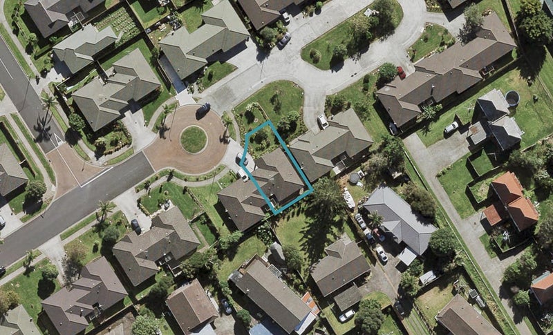 23 Te Motu Way, Favona, Auckland - Carousel 1