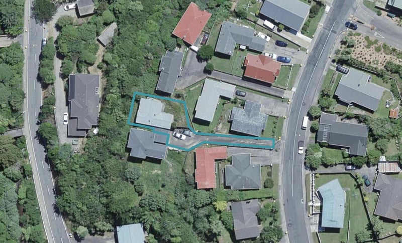34 Hazlewood Avenue, Karori, Wellington - Carousel 1