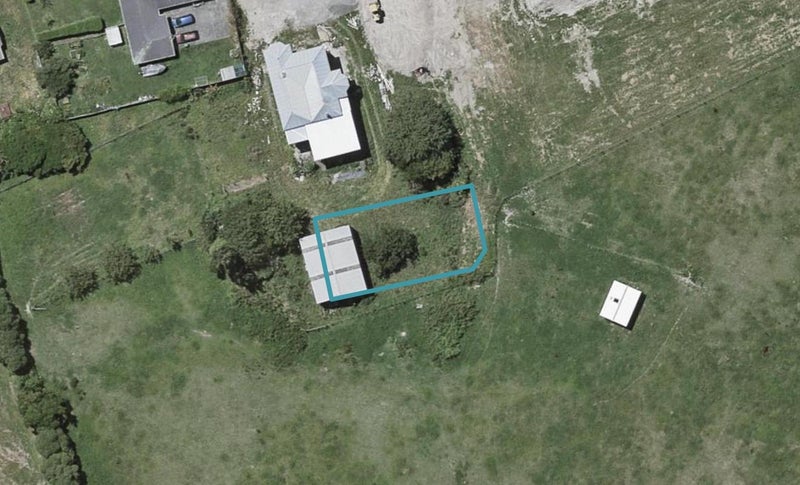 8 Hapeta Street, Ōtaki - Carousel 1