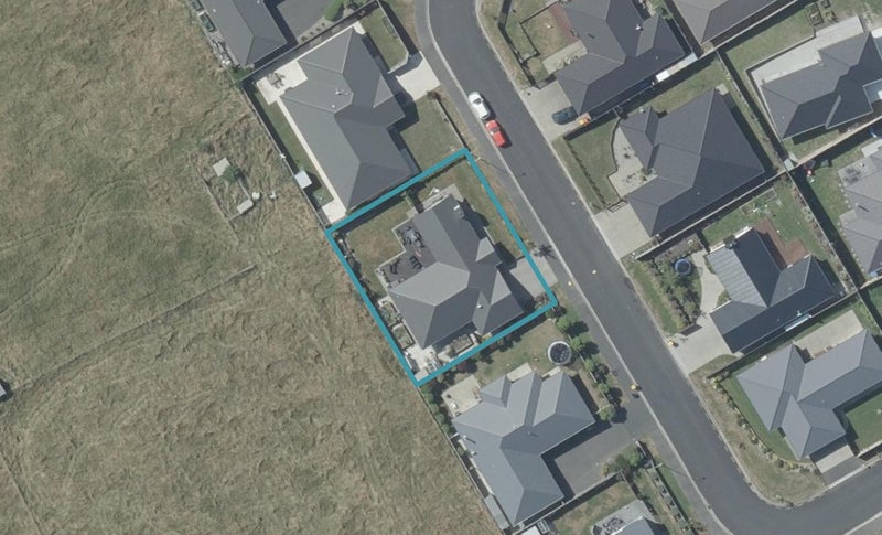 15 Hilltop Crescent, Corstorphine, Dunedin - Carousel 1