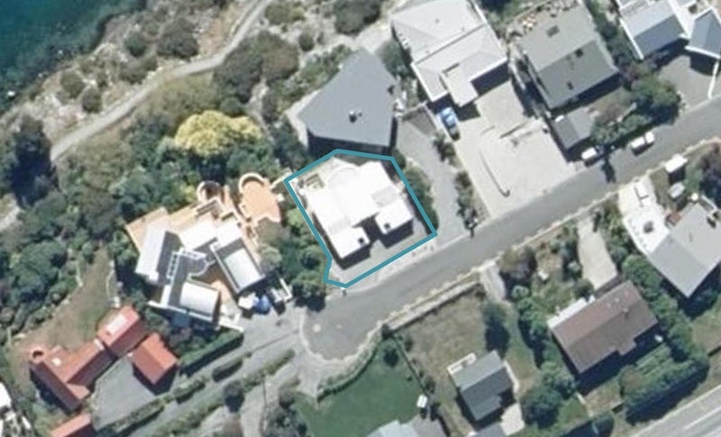 13 Mincher Road, Kelvin Heights, Queenstown - Carousel 1