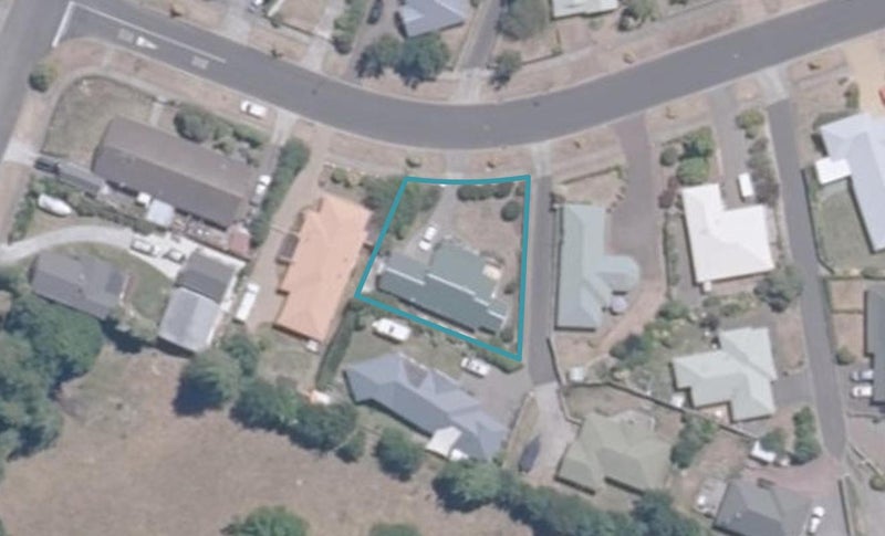 65 Balmoral Drive, Hilltop, Taupo - Carousel 1