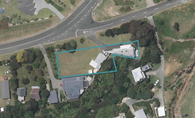 13 Mangawhai Heads Road, Mangawhai Heads, Mangawhai - Carousel 1