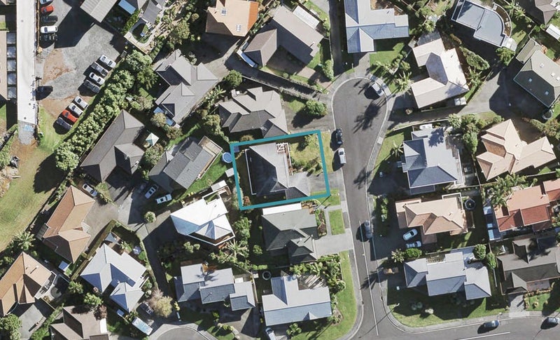6 Bridgehead Cove, West Harbour, Auckland - Carousel 1