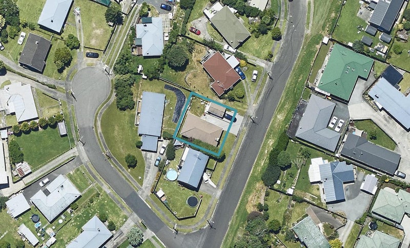 49B Bongard Street, Gate Pa, Tauranga - Carousel 1