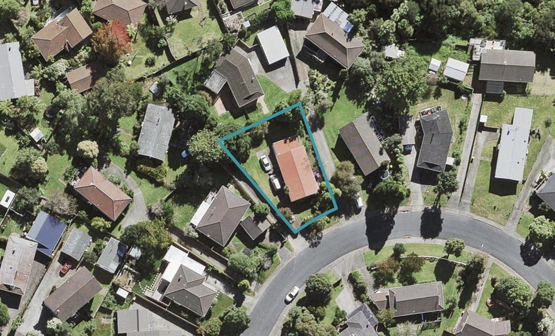 12 Glastron Place, Bayview, Auckland - Carousel 1