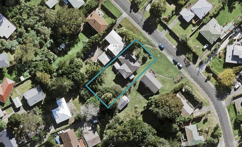 124 Lancaster Road, Beach Haven, Auckland - Carousel 1