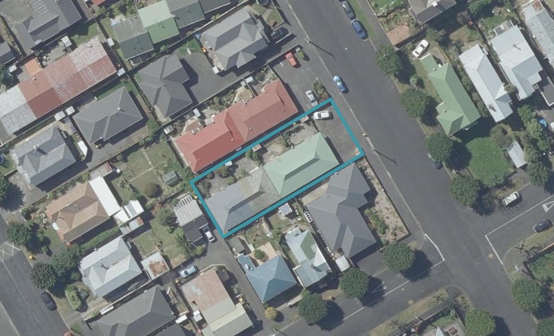 43A Law Street, Caversham, Dunedin - Carousel 1