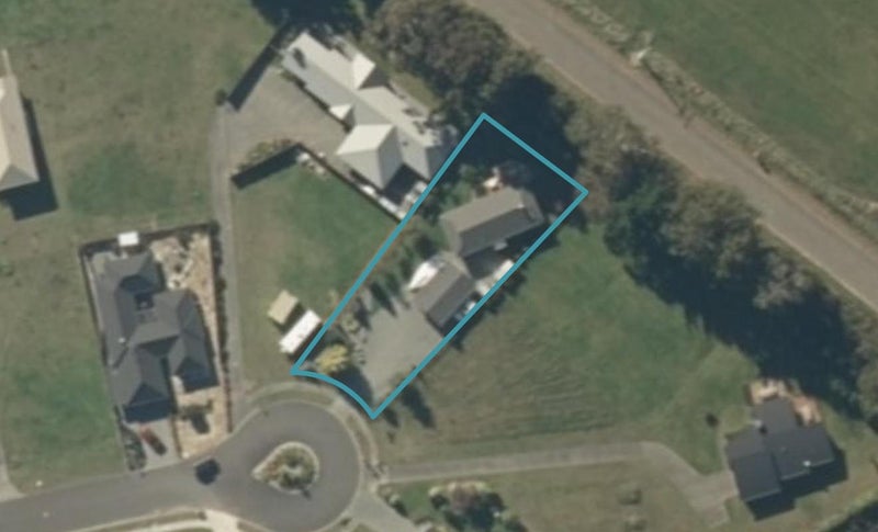 208 Parekaawa Drive, Turangi - Carousel 1