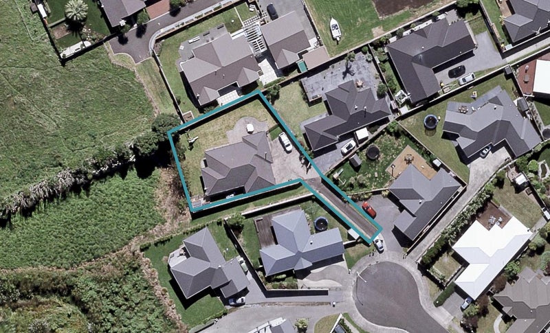 8B Amy Way, Bell Block, New Plymouth - Carousel 1