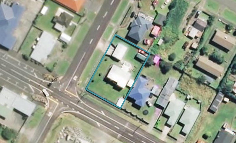 17 Tasman Street, Ōpunake - Carousel 1