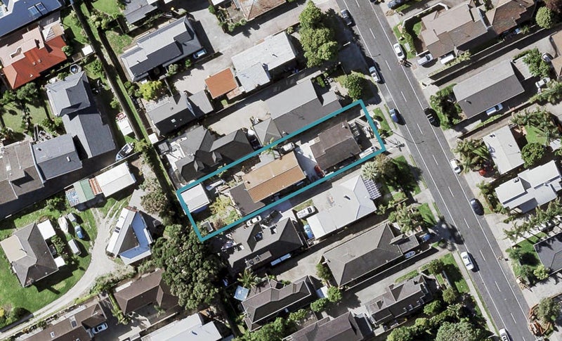 1/57 Hattaway Avenue, Bucklands Beach, Auckland - Carousel 1