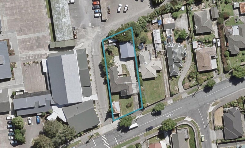 14 Redwood Street, Elderslea, Upper Hutt - Carousel 1