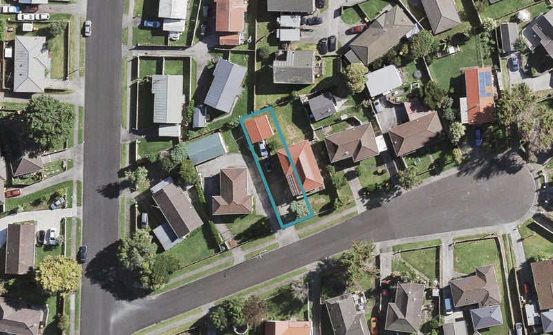 6A Massine Place, Randwick Park, Auckland - Carousel 1