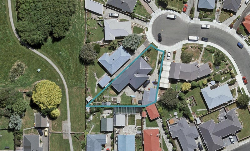 8 Glenbrae Place, Hargest, Invercargill - Carousel 1