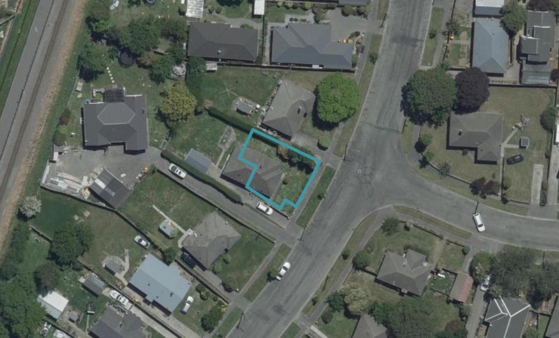 1/53 Uxbridge Street, Redwood, Christchurch - Carousel 1