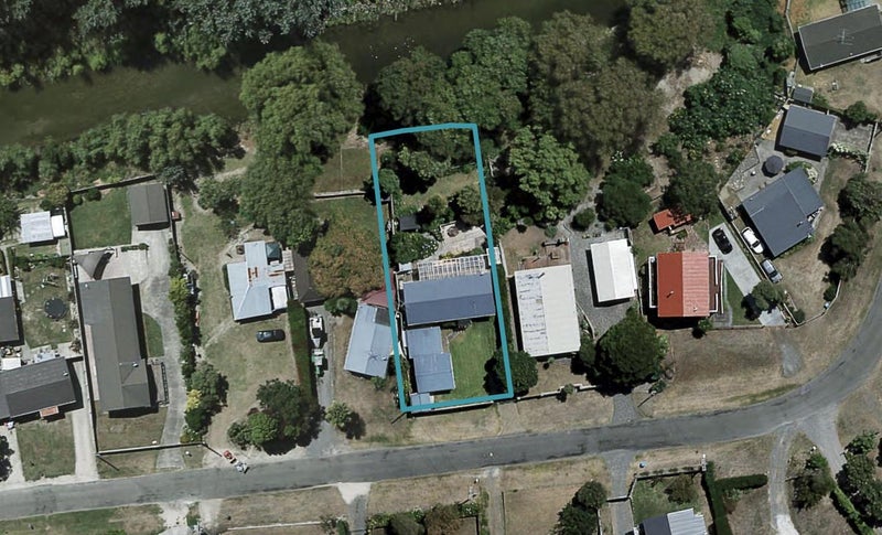 9 Gillies Crescent, Waimarama, Waimārama - Carousel 1