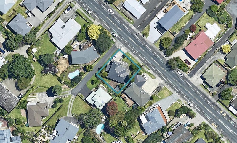 144 Bellevue Road, Brookfield, Tauranga - Carousel 1