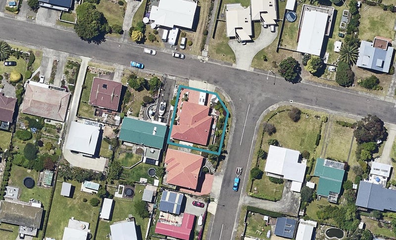 24 Hoterini Street, Ohope, Ohope - Carousel 1