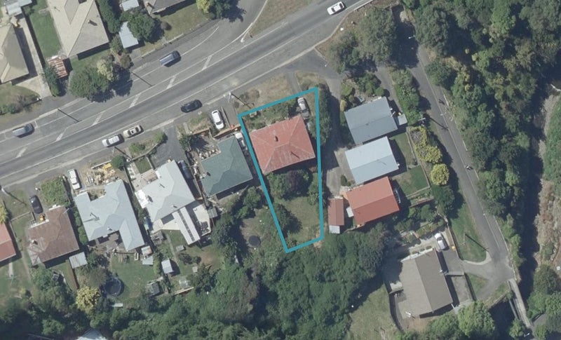 15 Westland Street, Green Island, Dunedin - Carousel 1