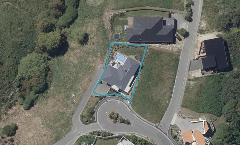 8 Rapanui Ridge, Redcliffs, Christchurch - Carousel 1