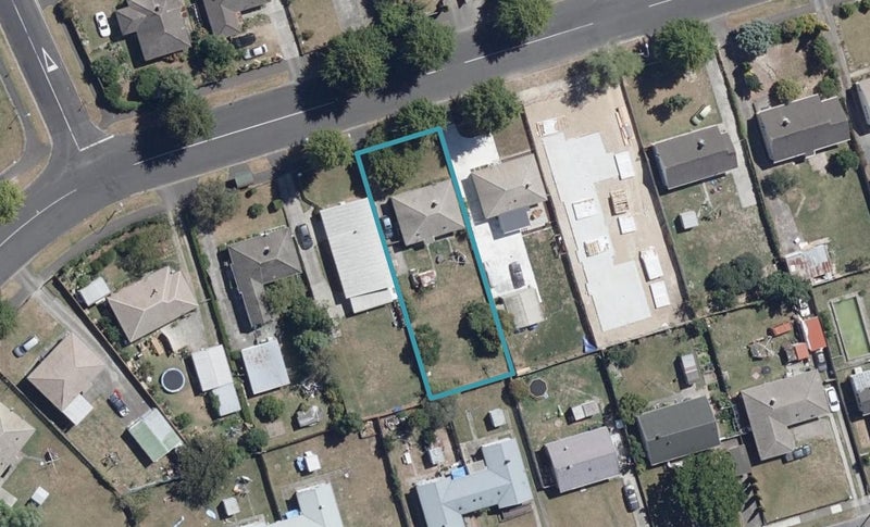 80 Holland Road, Fairfield, Hamilton - Carousel 1