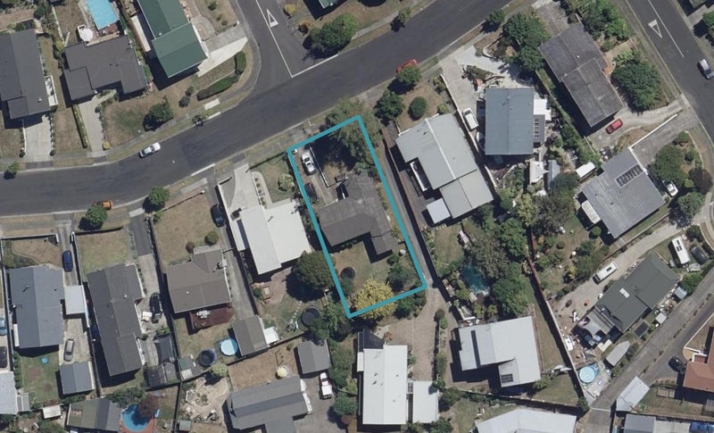 29 Glamis Avenue, Dinsdale, Hamilton - Carousel 1