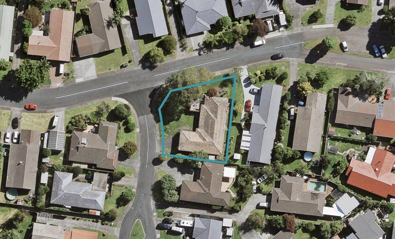 13 Ti Nana Crescent, Henderson, Auckland - Carousel 1