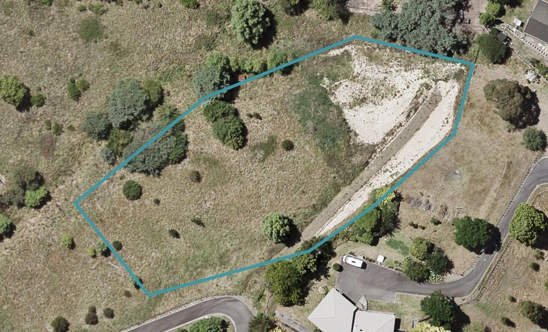 18 Eskridge Drive, Eskdale, Napier - Carousel 1