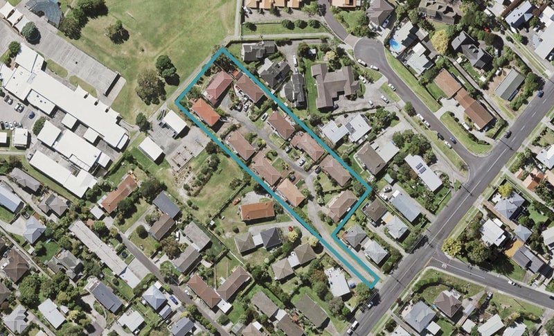 10/26A Sunnynook Road, Sunnynook, Auckland - Carousel 1