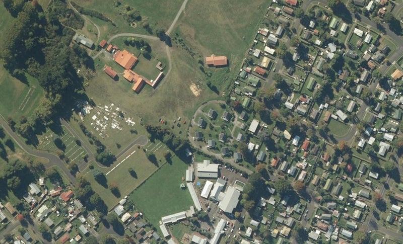 35 Mawake Place, Tūrangi - Carousel 1