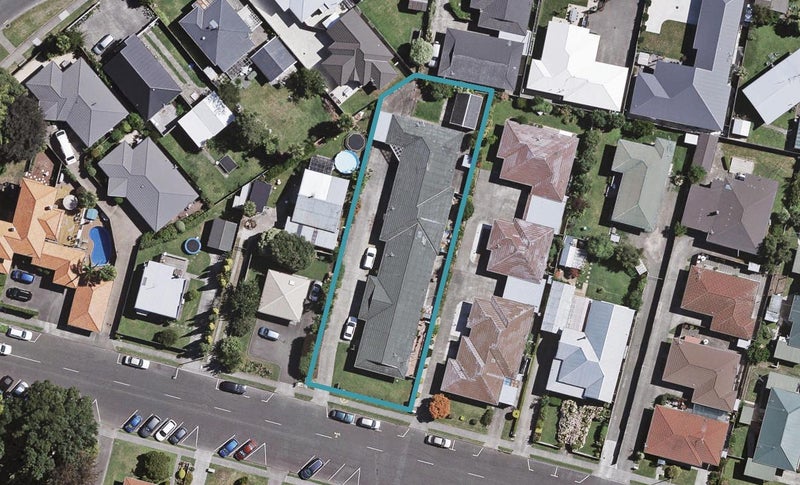 2/6 Peddie Street, Taradale, Napier - Carousel 1