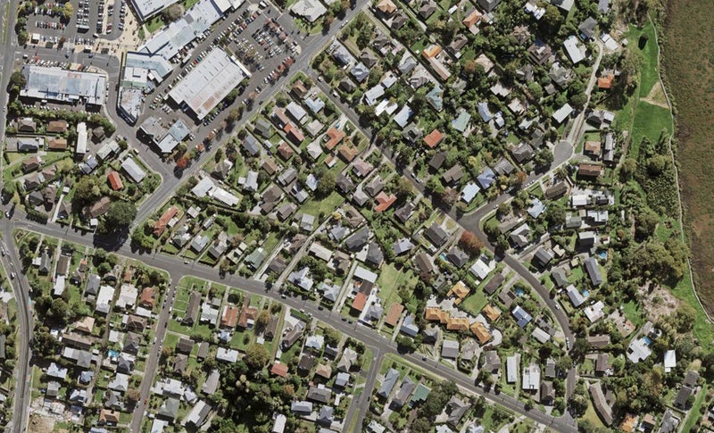 26B Exmouth Road, Northcote, Auckland - Carousel 1