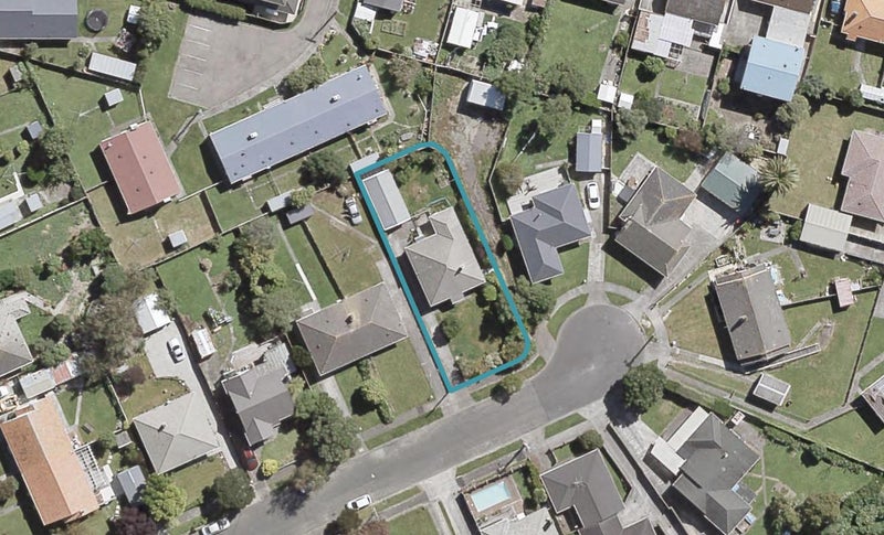 73 Hall Crescent, Epuni, Lower Hutt - Carousel 1