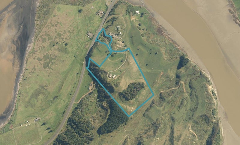 5242 Mokau Road, Mokau, Mōkau - Carousel 1