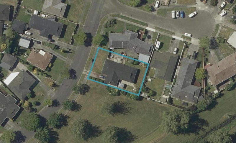 35 Chippendale Crescent, Highbury, Palmerston North - Carousel 1