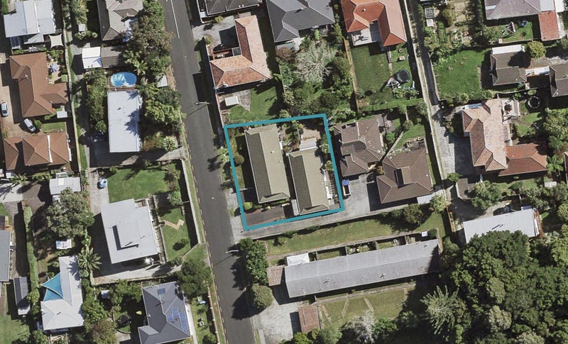 2/55 Scenic Drive, Hillpark, Auckland - Carousel 1