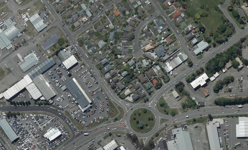 2/8 Epsom Road, Sockburn, Christchurch - Carousel 1